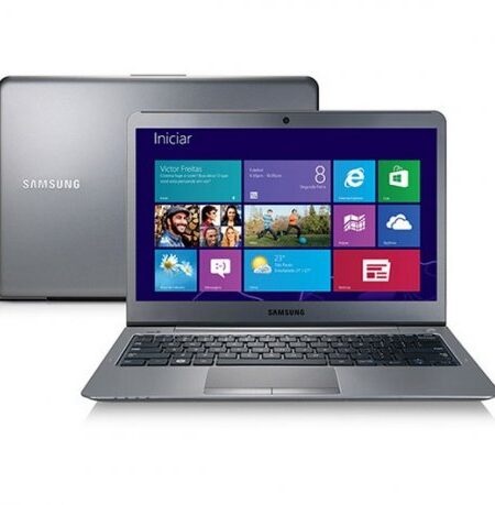 Ultrabook Samsung 530U3C-AD2 / Core i3 / 13.3 / 2GB / 500GB / Windows 8 / Prata