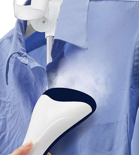 BLACK+DECKER Vaporizador 3 em 1 com Função de Passar a Seco ou a Vapor Bivolt BDV3000